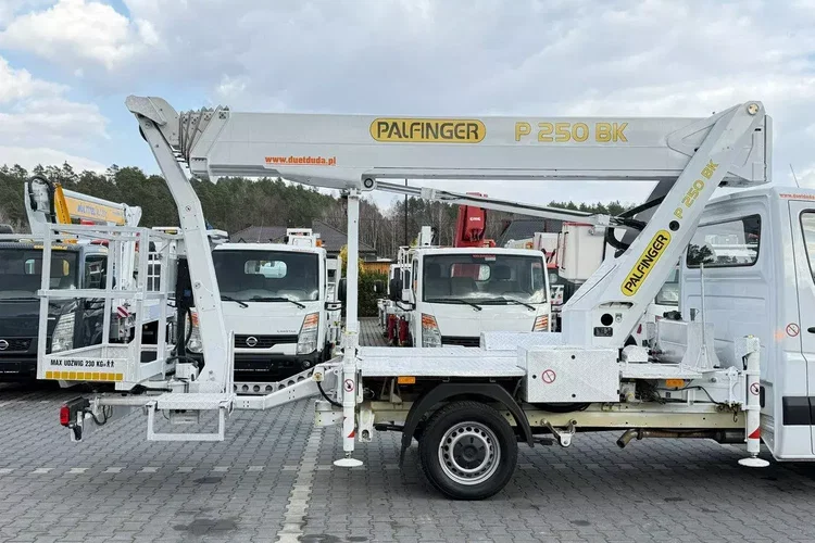 Mercedes Sprinter zdjęcie 10