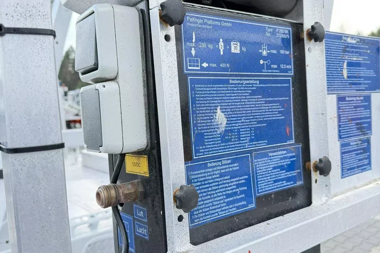 Mercedes Sprinter zdjęcie 12