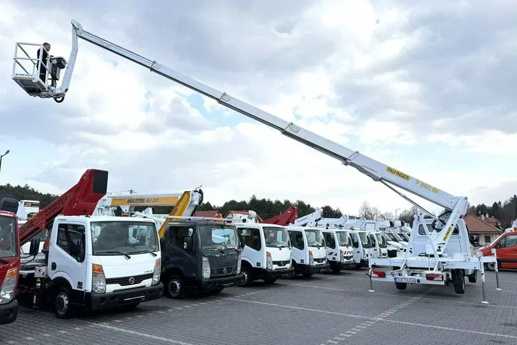 Mercedes Sprinter zdjęcie 17