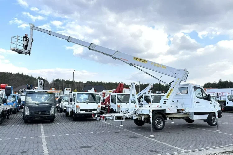 Mercedes Sprinter zdjęcie 9