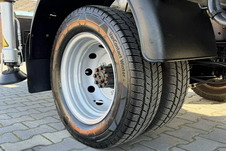 Nissan Cabstar zdjęcie 14