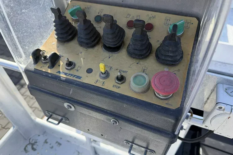 Nissan Cabstar zdjęcie 15