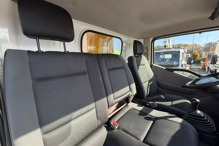 Nissan Cabstar zdjęcie 27