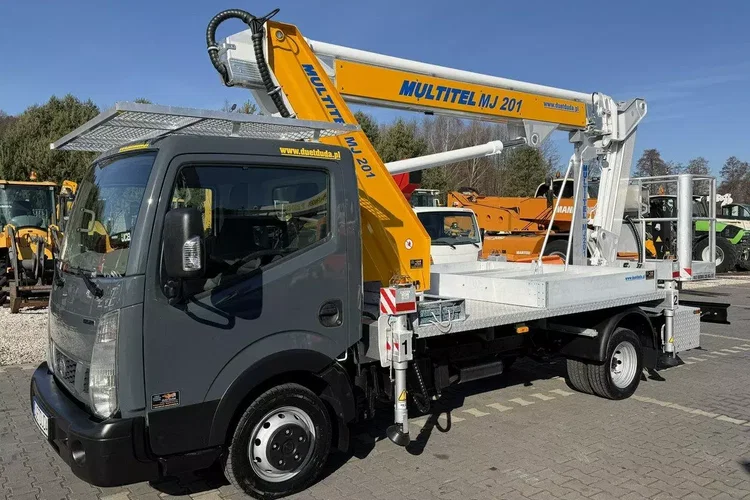 Nissan Cabstar zdjęcie 3