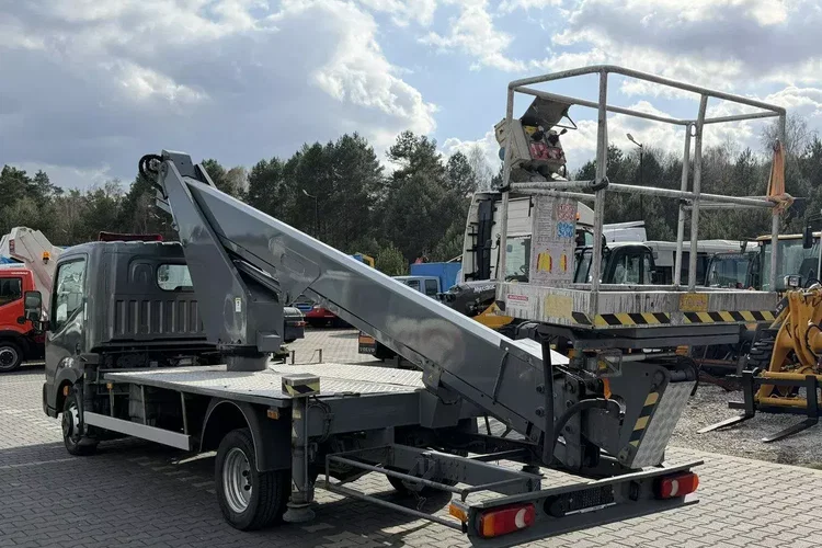 Renault Maxity zdjęcie 9