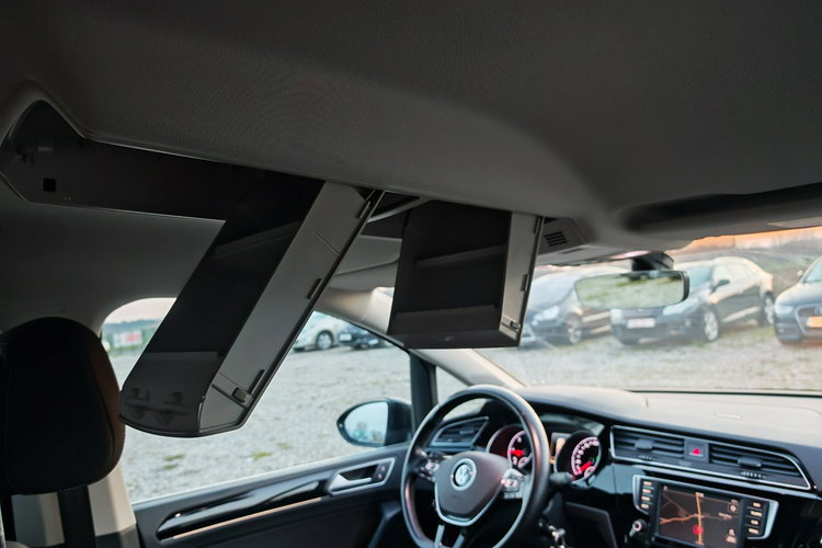 Volkswagen Touran zdjęcie 19