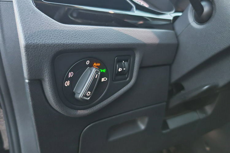 Volkswagen Touran zdjęcie 20