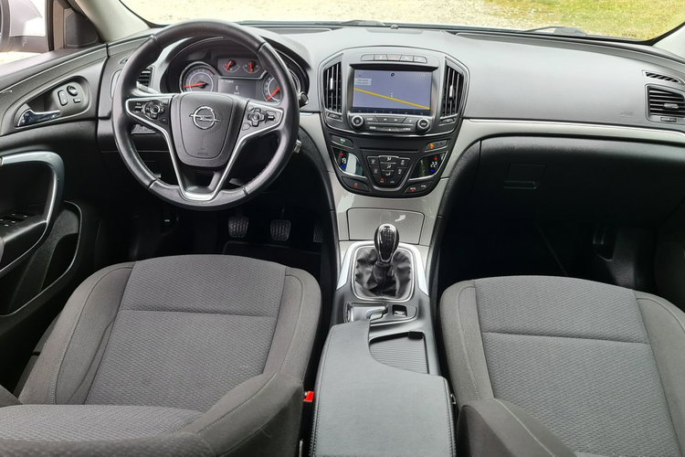 Opel Insignia 1.4T 140KM # LiftBack # Niski Przebieg # Bogate Wyposażenie # MegaStan zdjęcie 5