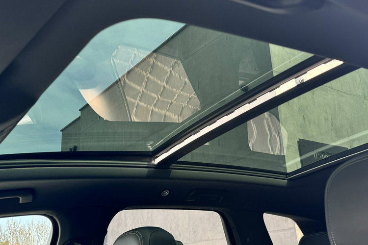 Volkswagen Touareg FV23% R Line 286KM 4x4 Salon PL Bezwypad Wentyle Panorama Radar Matrix zdjęcie 37