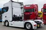 580S scania z Niemiec v8 mega low deck idealny stan 2021 pełna opcja bez egr zdjęcie 9