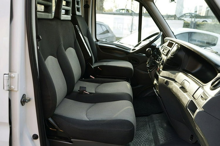 Iveco Daily 2.3HPI Klima, 165tys.km, DOKA, 2012r. zdjęcie 14