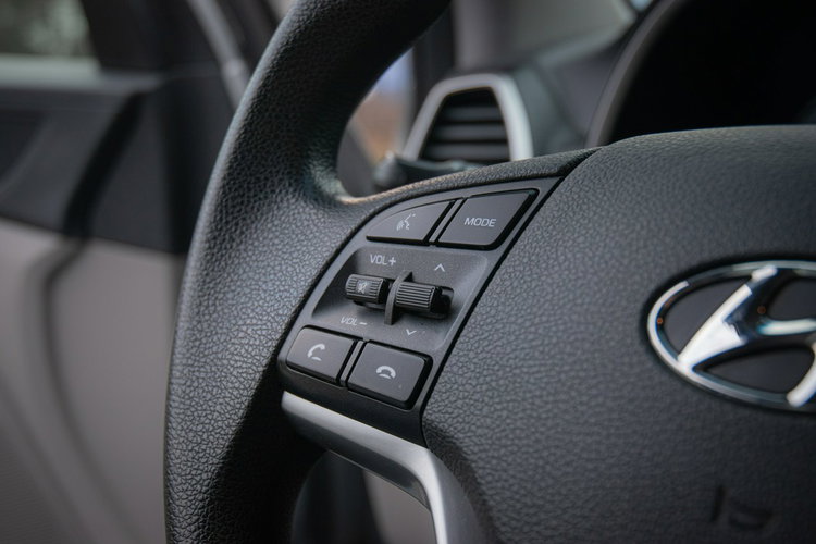 Tucson Hyundai Tucson• 2.0 benzyna•niski przebieg zdjęcie 14