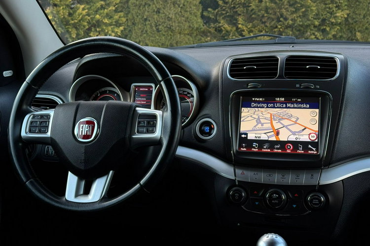 Freemont Fiat Freemont 2.0 Diesel 7 foteli Skóry Manual 6 Biegów Alufelgi zdjęcie 30