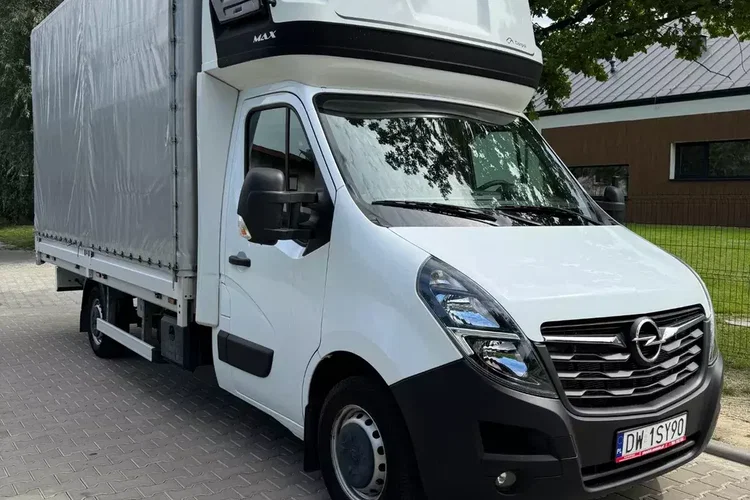 Opel Movano zdjęcie 2