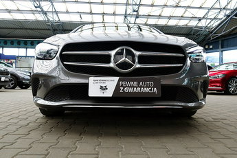 Mercedes B 180 AUTOMAT Led+Skóra+NAVI+Kamera Krajowy ASO GWARANCJA Bezwyp 1WŁ F23% 4x2