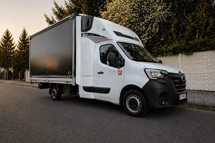 Renault Master zdjęcie 2