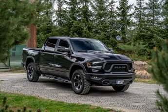 RAM 1500 Rebel 5.7 V8 Hemi / Bogata opcja / Lift 1" / Virtual Cockpit / FV