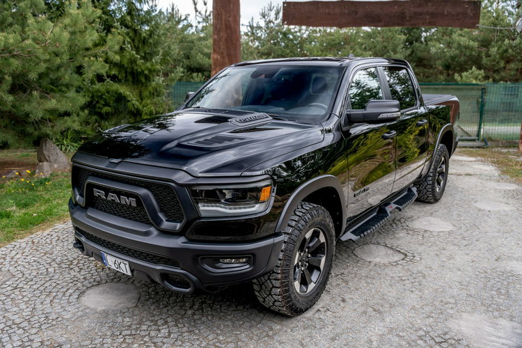 RAM 1500 Rebel 5.7 V8 Hemi / Bogata opcja / Lift 1" / Virtual Cockpit / FV zdjęcie 21