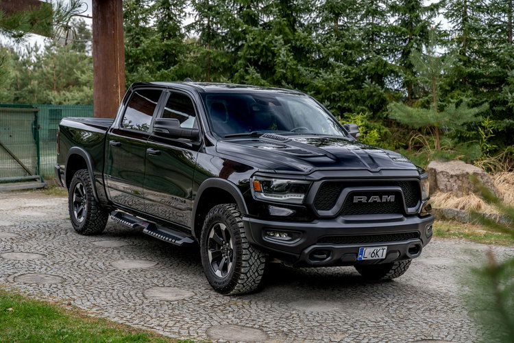 RAM 1500 Rebel 5.7 V8 Hemi / Bogata opcja / Lift 1" / Virtual Cockpit / FV zdjęcie 29