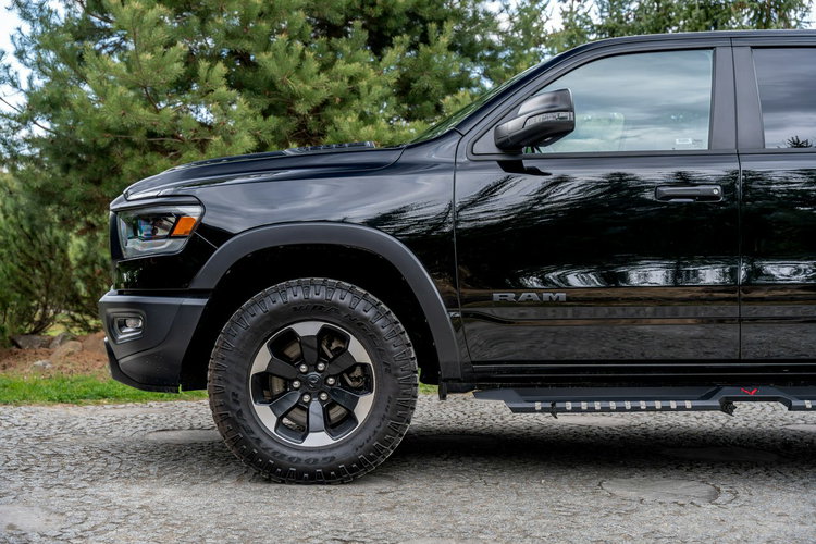 RAM 1500 Rebel 5.7 V8 Hemi / Bogata opcja / Lift 1" / Virtual Cockpit / FV zdjęcie 8