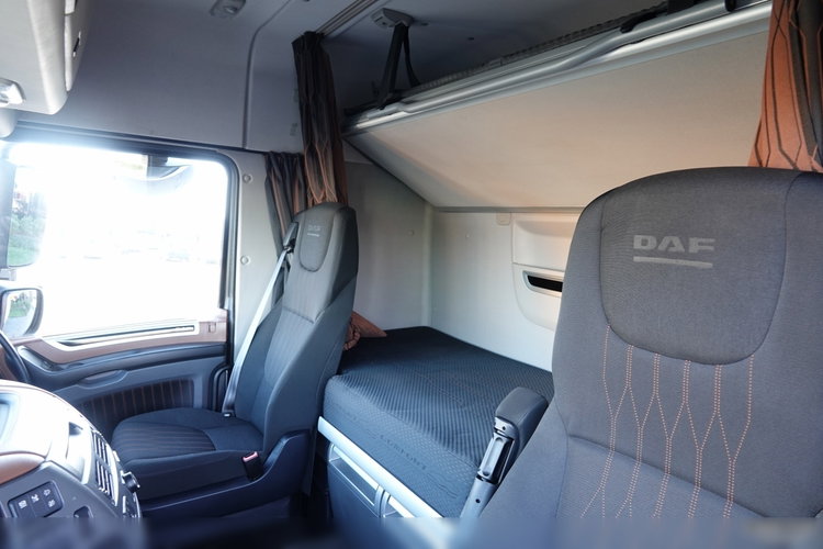 DAF XF 480 / SPACE CAB / RETARDER / KLIMA POSTOJOWA / EURO 6 zdjęcie 25