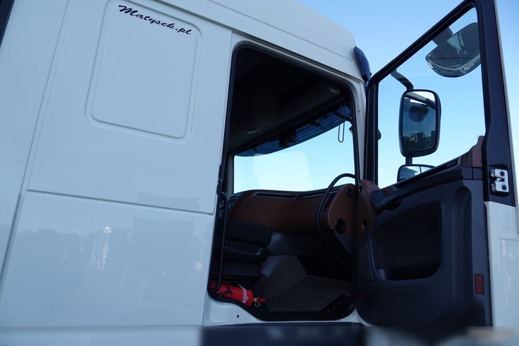 DAF XF 480 / SPACE CAB / RETARDER / KLIMA POSTOJOWA / EURO 6 zdjęcie 38