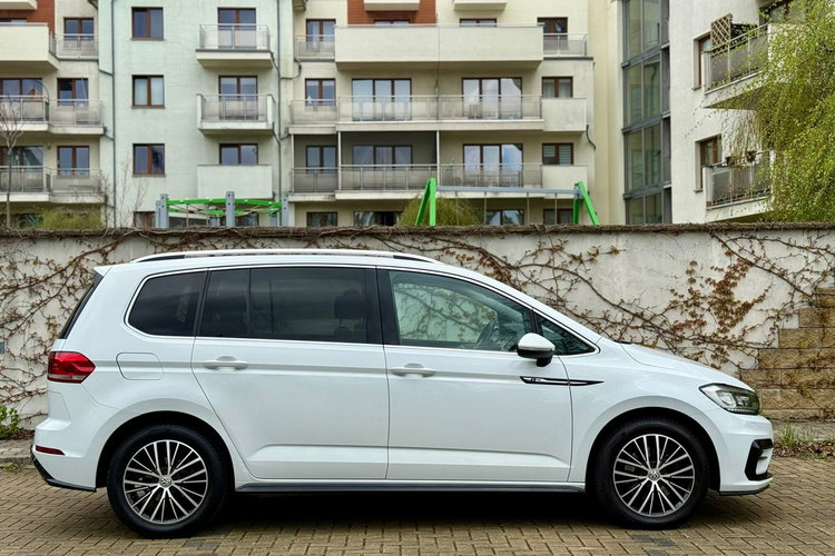 Volkswagen Touran 1.5 TSI R-line 7osób Faktura VAT 23% Bezwypadkowy zdjęcie 12
