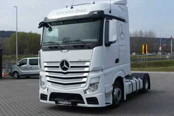 Mercedes Actros