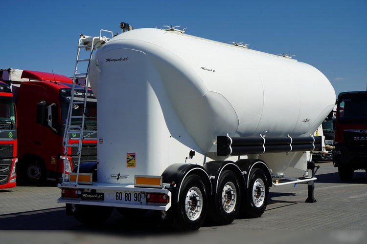 Spitzer CEMENTONACZEPA / 37 000 L / SILOS / 3 KOMORY / OSIE SAF / ALUFELGI  zdjęcie 7