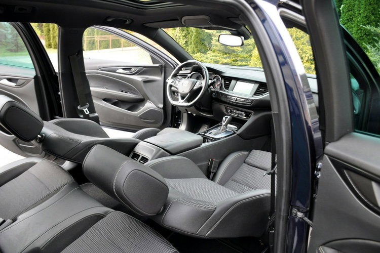 Opel Insignia 2.0CDTI(170KM) Full Led Navi Kamera Panorama Skóry Keyles Go Alu17"ASO zdjęcie 23