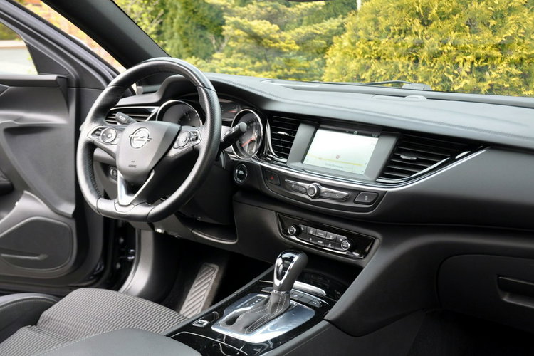 Opel Insignia 2.0CDTI(170KM) Full Led Navi Kamera Panorama Skóry Keyles Go Alu17"ASO zdjęcie 25
