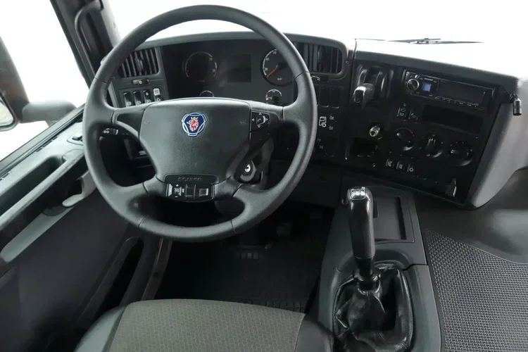 Scania P410 8x4 / WYWROTKA / ALUFELGI / MANUAL / EURO 6 / zdjęcie 33