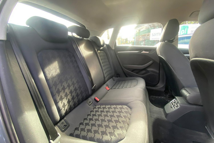 Audi A3 1.6TDI 110KM xenon ledy Navi podgrzewane fotele zamiana 1. R . Gwaranc zdjęcie 23