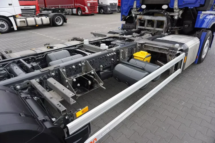 Mercedes ACTROS / 2546 / ACC / E 6 / MP 5 / MEGA / BDF / 7.82 M / RETARDER / OŚ SKRĘTNA zdjęcie 14