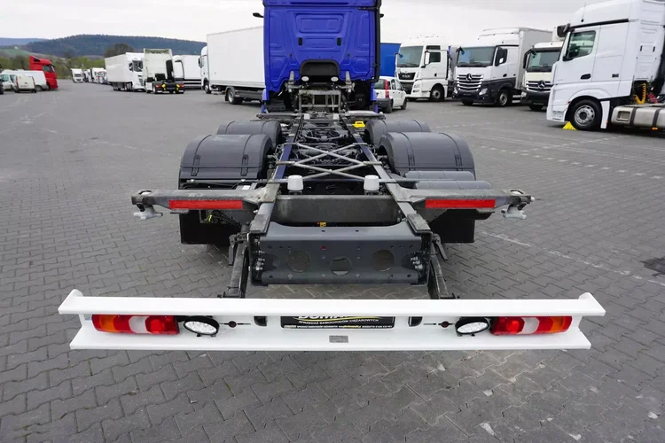 Mercedes ACTROS / 2546 / ACC / E 6 / MP 5 / MEGA / BDF / 7.82 M / RETARDER / OŚ SKRĘTNA zdjęcie 16