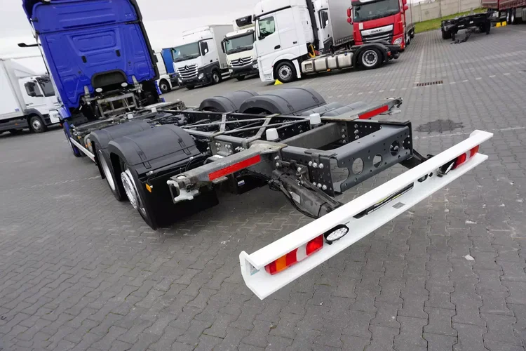Mercedes ACTROS / 2546 / ACC / E 6 / MP 5 / MEGA / BDF / 7.82 M / RETARDER / OŚ SKRĘTNA zdjęcie 21