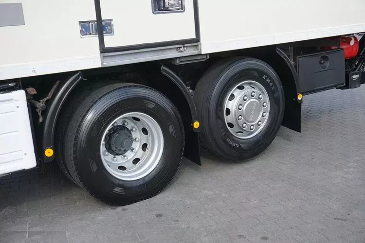 Scania R 480 / E 6 / CHŁODNIA + WINDA / 19 PALET / RETARDER / OŚ SKRĘTNA zdjęcie 25