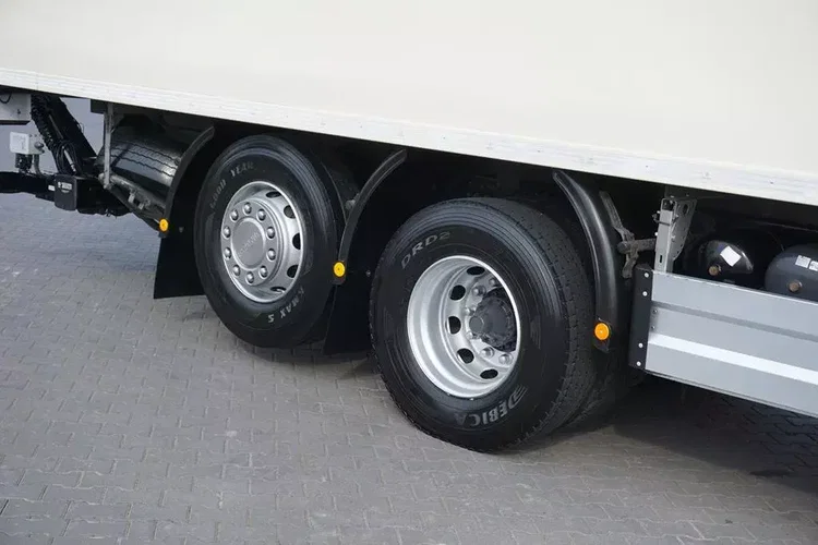 Scania R 480 / E 6 / CHŁODNIA + WINDA / 19 PALET / RETARDER / OŚ SKRĘTNA zdjęcie 31