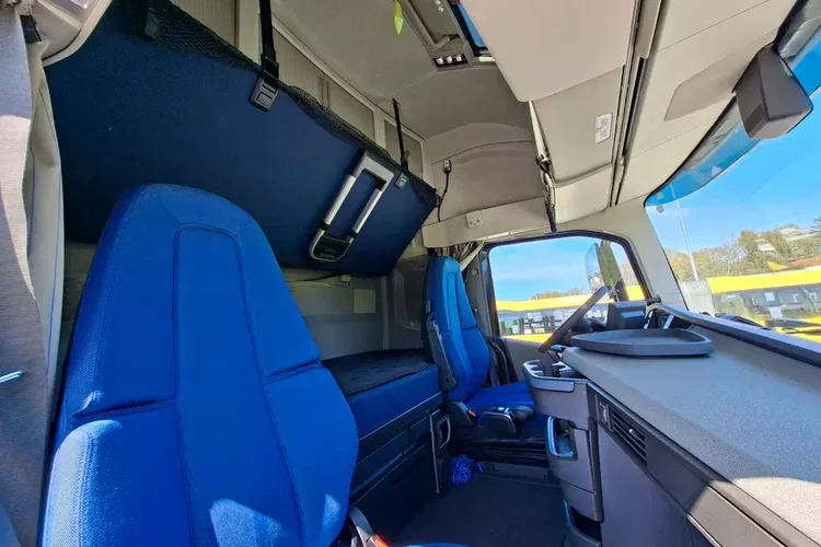 Volvo FH 500KM zdjęcie 20