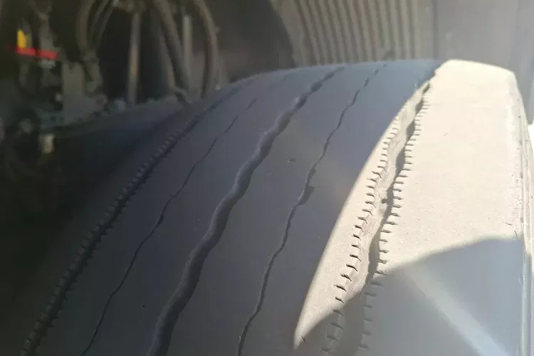 Volvo FH 500KM zdjęcie 27