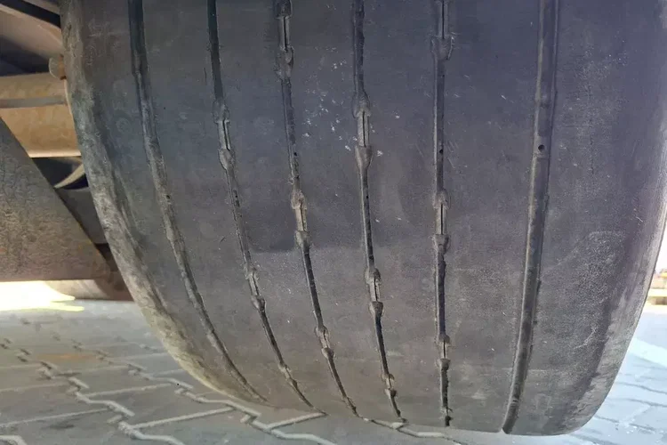 Volvo FH 500KM zdjęcie 36