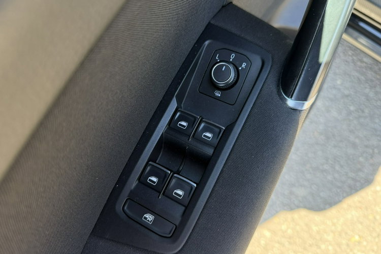 Volkswagen Touran Klimatronic 3-stref, Nawigacja, Tempomat ACC, Podgrz, fotele, DSG zdjęcie 15