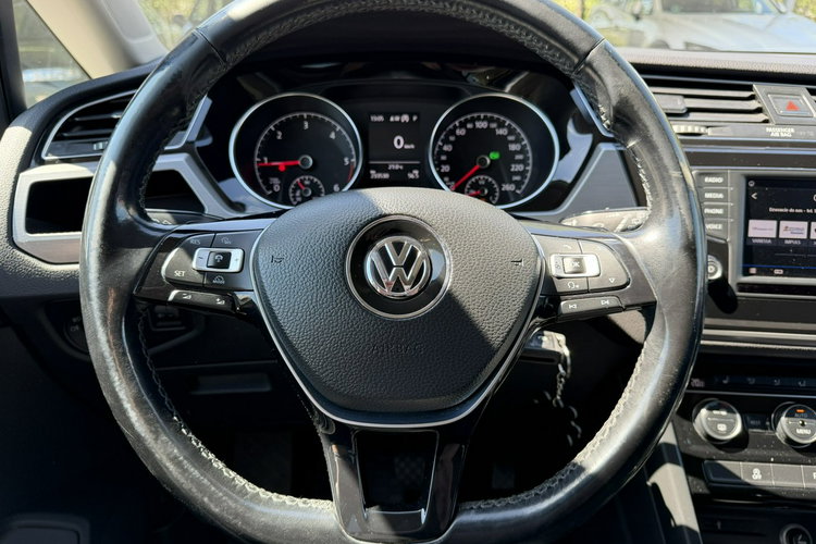 Volkswagen Touran Klimatronic 3-stref, Nawigacja, Tempomat ACC, Podgrz, fotele, DSG zdjęcie 16