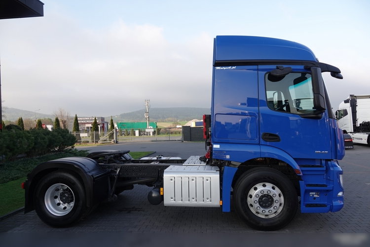 Mercedes ACTROS 1843 / PEŁNY ADR / ALUFELGI / EURO 6 /  zdjęcie 9