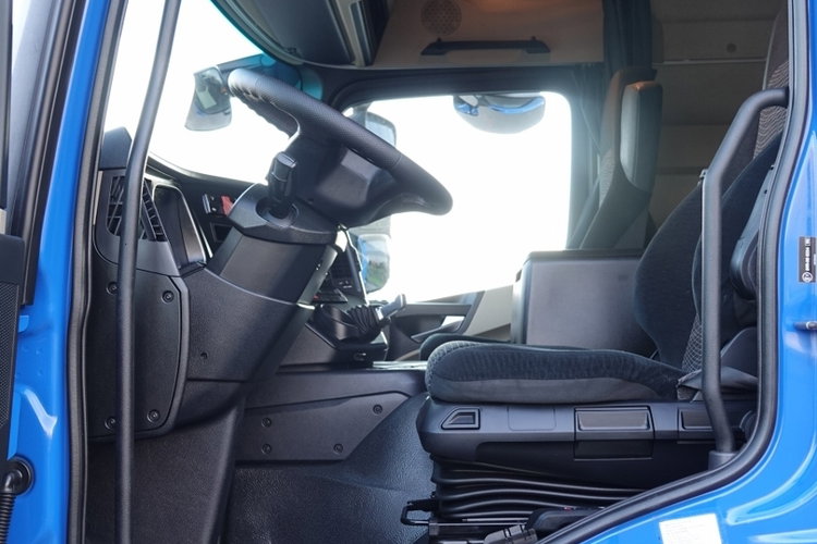 Mercedes ACTROS 1843 / PEŁNY ADR / ALUFELGI / EURO 6 /  zdjęcie 23