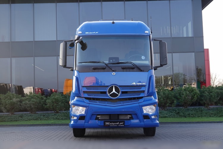 Mercedes ACTROS 1843 / PEŁNY ADR / ALUFELGI / EURO 6 /  zdjęcie 3