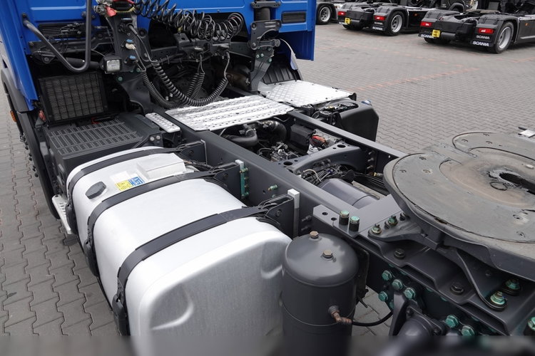 Scania R 450 /  RETARDER / PEŁNY ADR /  KLIMA POSTOJOWA / ALUFELGI /  zdjęcie 13
