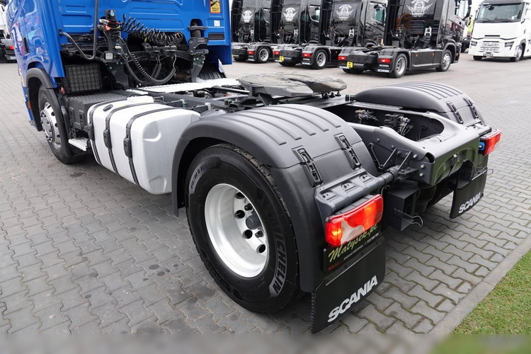 Scania R 450 /  RETARDER / PEŁNY ADR /  KLIMA POSTOJOWA / ALUFELGI /  zdjęcie 14