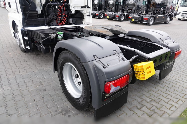 MAN TGX 18. 400 / MAŁY PRZEBIEG / EURO 6 zdjęcie 15