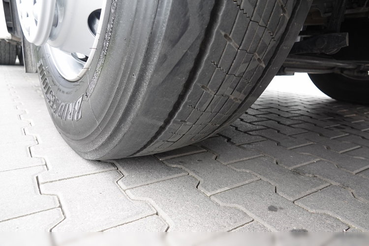 MAN TGX 18. 400 / MAŁY PRZEBIEG / EURO 6 zdjęcie 19